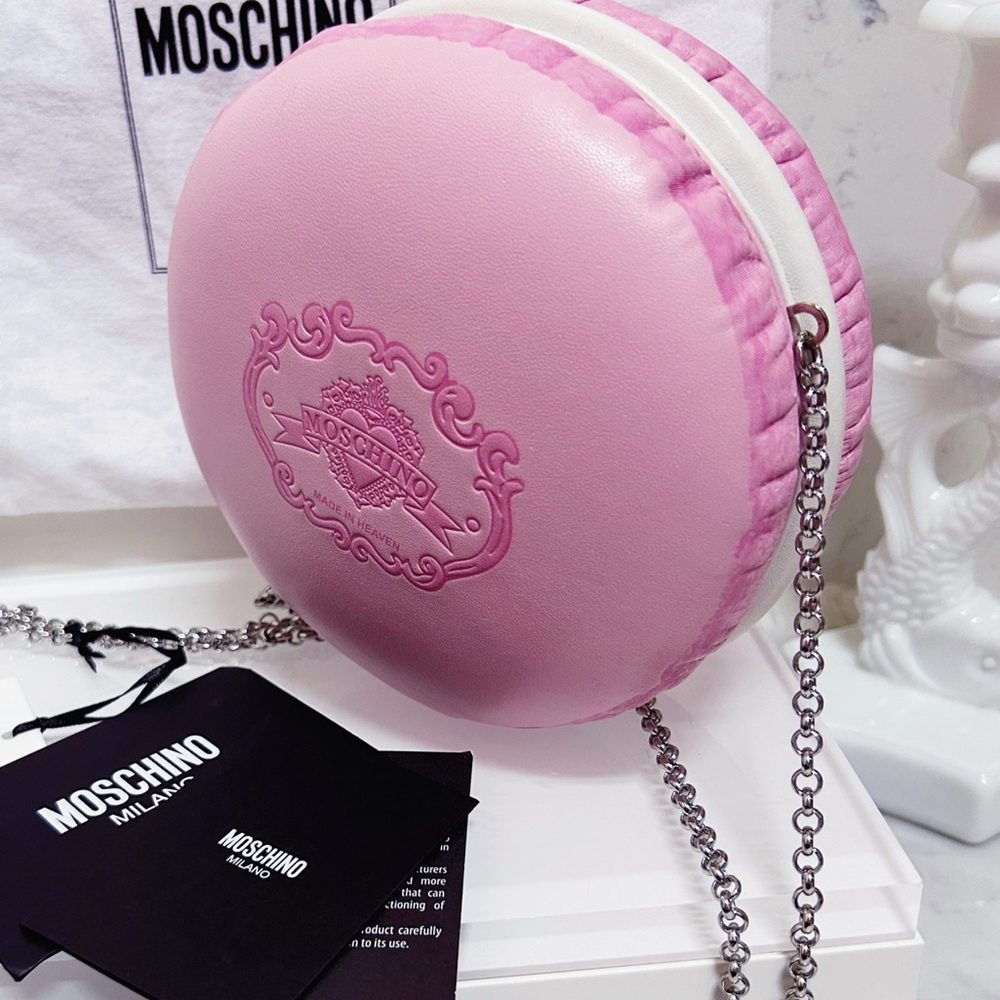 Authentic Moschino RARE Jeremy Scott Macaron RUNWAY Pink Marie Antoinette Bag